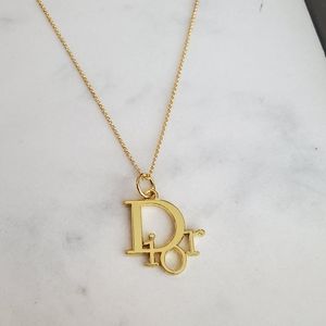Dior logo necklace